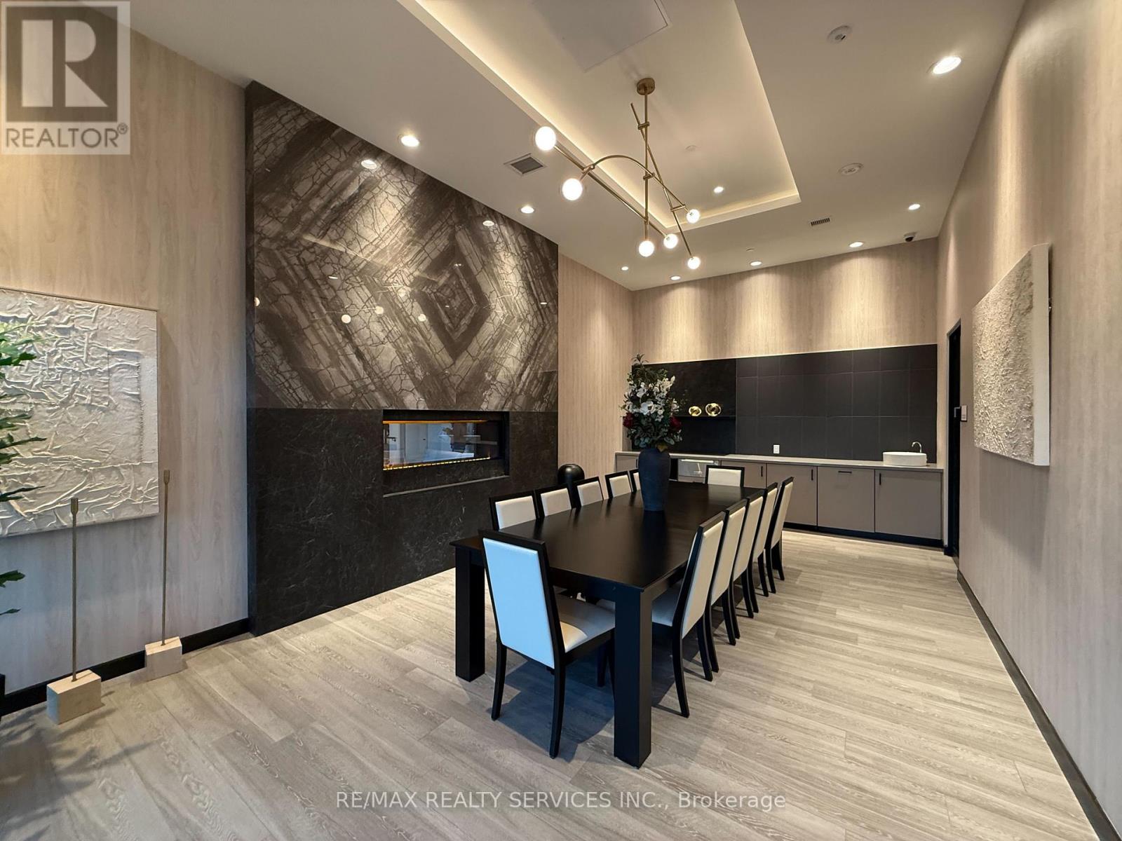 805b - 8020 Derry Cross W, Milton, Ontario  L9T 8A7 - Photo 11 - W13020030