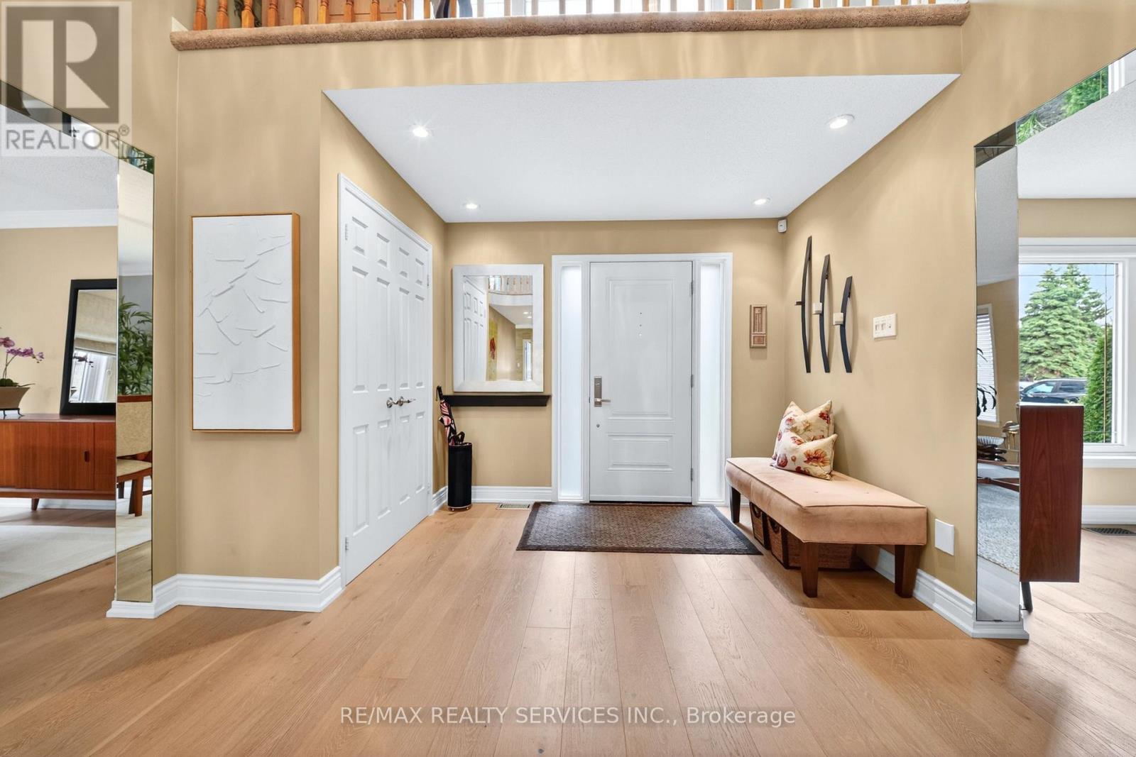 52 Nottingham Crescent, Brampton, Ontario  L6S 4G4 - Photo 8 - W13020936