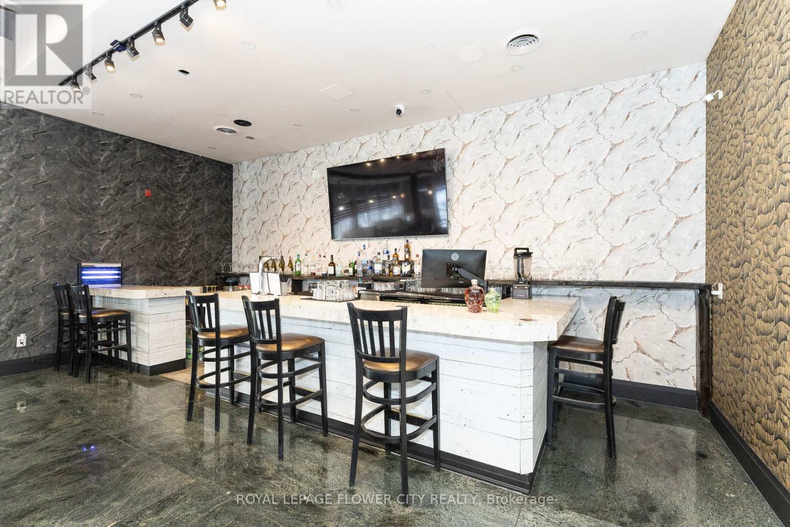 102 - 15 Gateway Boulevard, Brampton, Ontario  L6T 0H4 - Photo 5 - W13007942