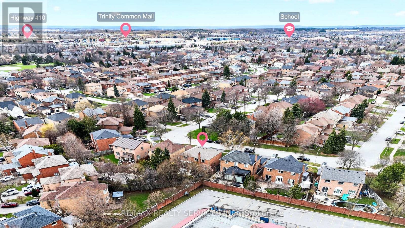 52 Nottingham Crescent, Brampton, Ontario  L6S 4G4 - Photo 2 - W13020936