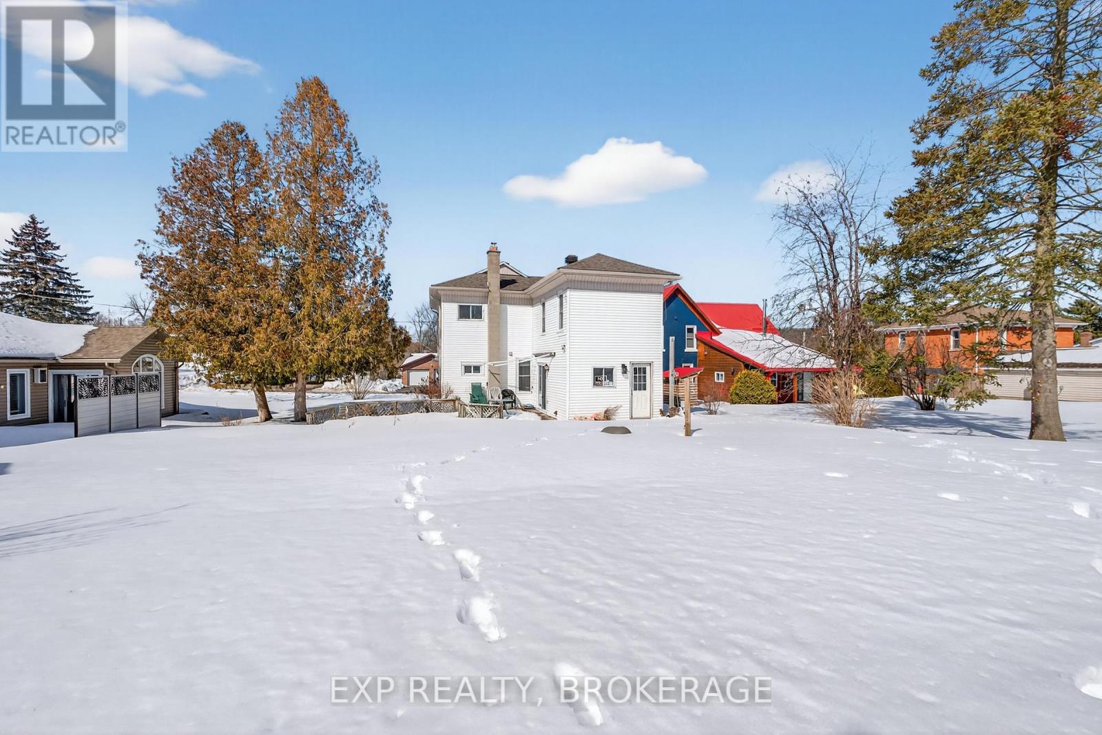 19 Whelan Street, Westport, Ontario  K0G 1X0 - Photo 22 - X12861352