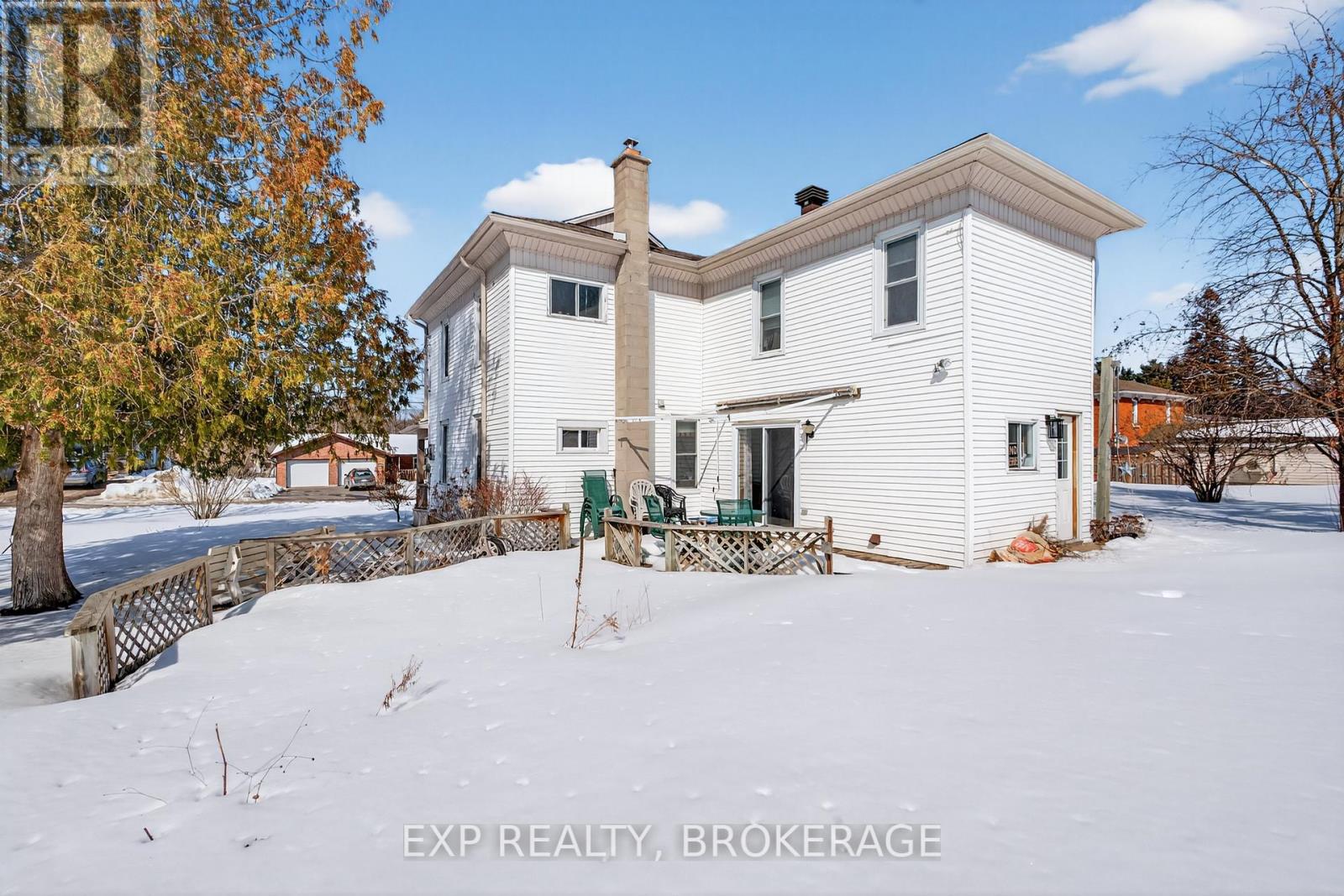 19 Whelan Street, Westport, Ontario  K0G 1X0 - Photo 23 - X12861352