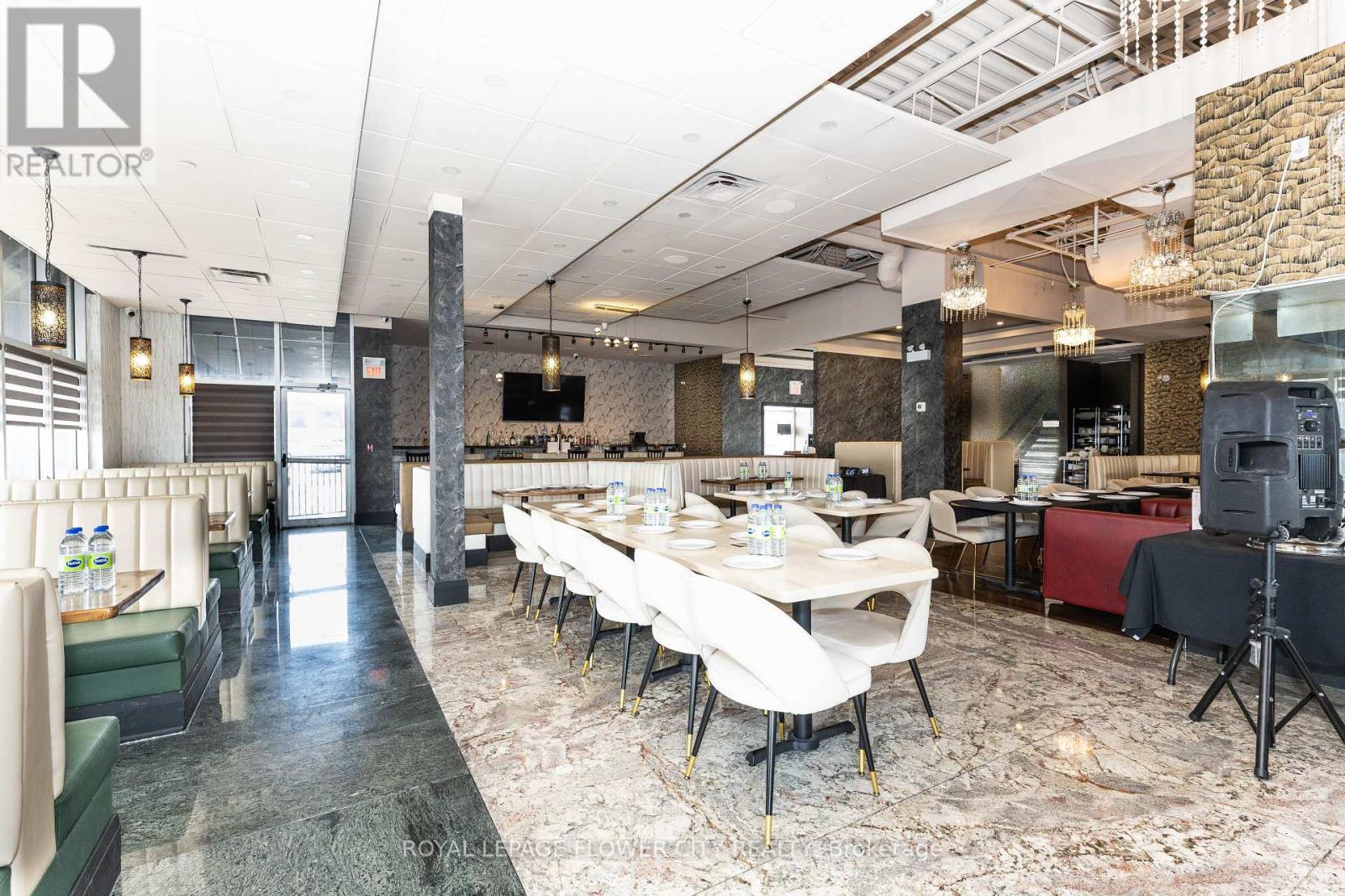 102 - 15 Gateway Boulevard, Brampton, Ontario  L6T 0H4 - Photo 6 - W13007942