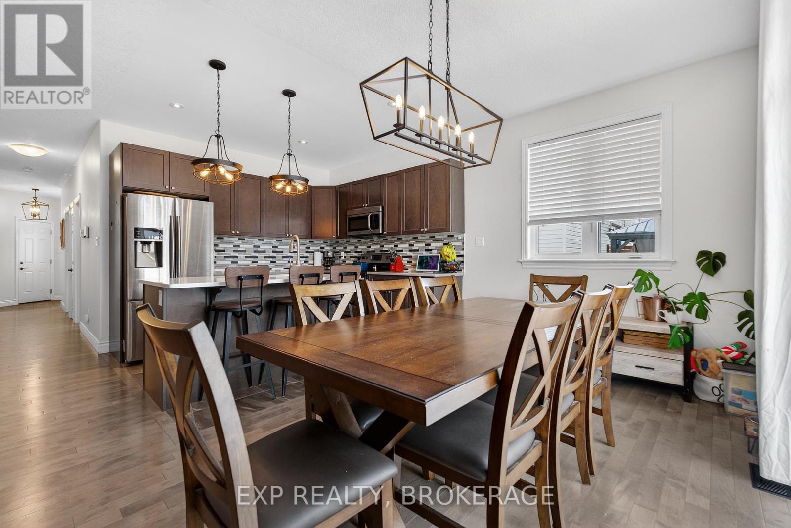 160 Mcdonough Crescent, Loyalist, Ontario  K7N 0B3 - Photo 11 - X12939520