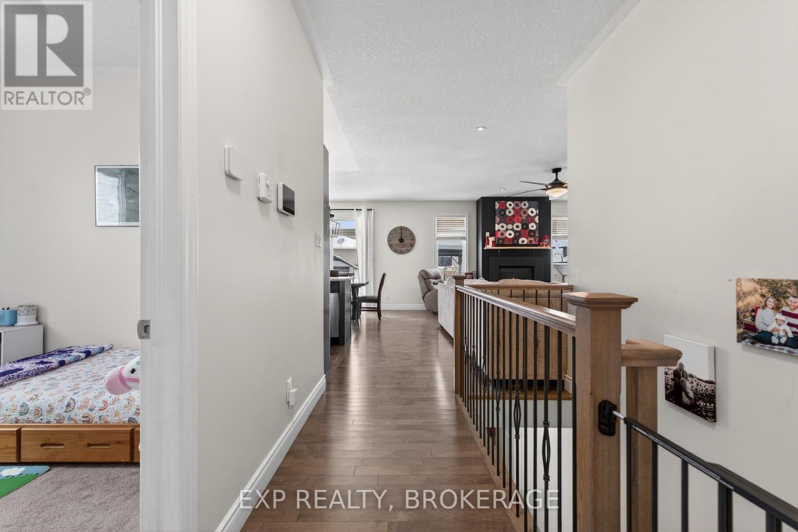 160 Mcdonough Crescent, Loyalist, Ontario  K7N 0B3 - Photo 5 - X12939520