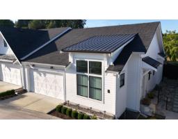 2 5528 148 STREET, Surrey, British Columbia