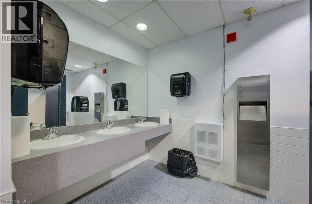 575 Riverbend Drive, Kitchener, Ontario  N2K 3S3 - Photo 42 - 40818902