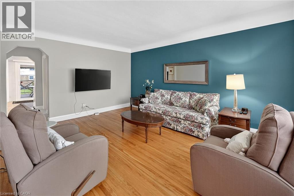 56 West 1st Street, Hamilton, Ontario  L9C 3C1 - Photo 7 - 40820111