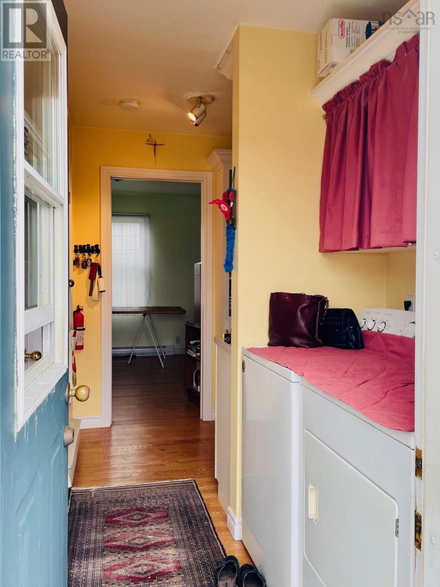 63 Knickle Road, Lunenburg, Nova Scotia  B0J 2C0 - Photo 14 - 202608022