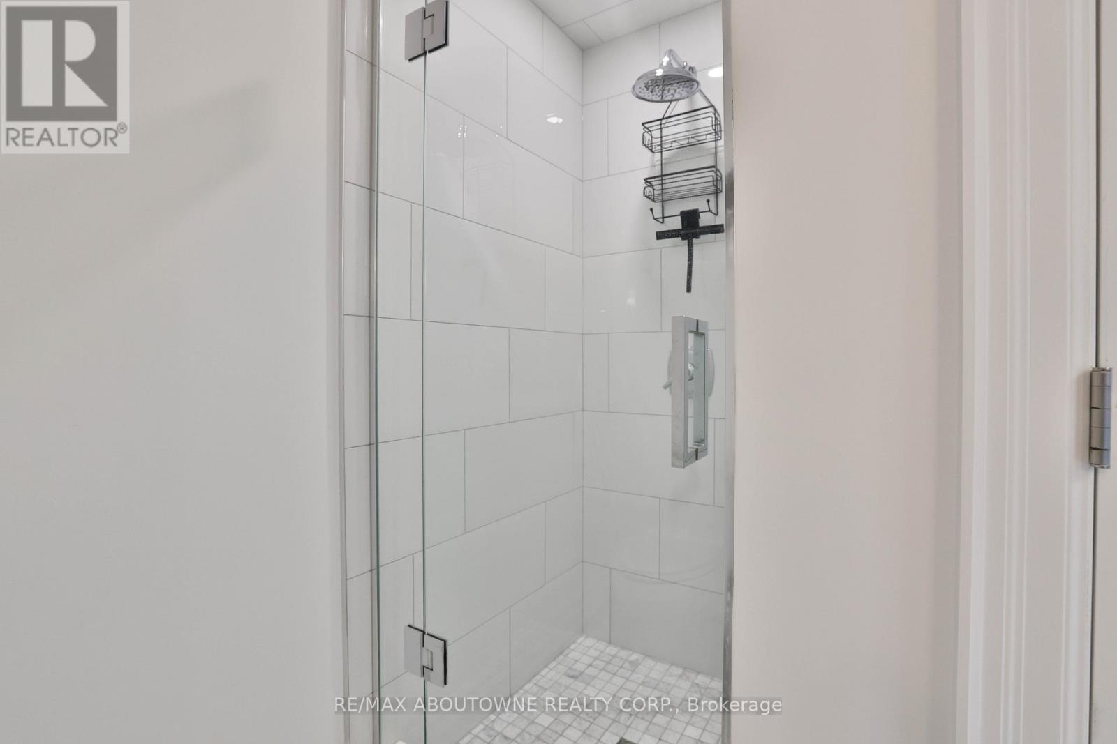 304 - 2060 Lakeshore Road, Burlington, Ontario  L7R 0G2 - Photo 25 - W13021652