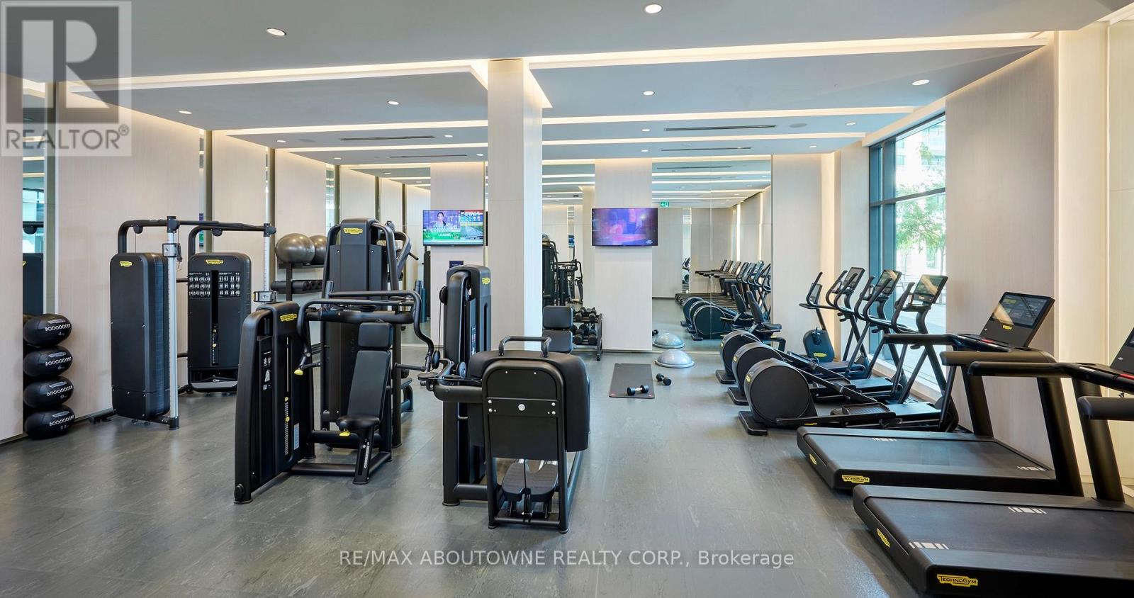 304 - 2060 Lakeshore Road, Burlington, Ontario  L7R 0G2 - Photo 34 - W13021652