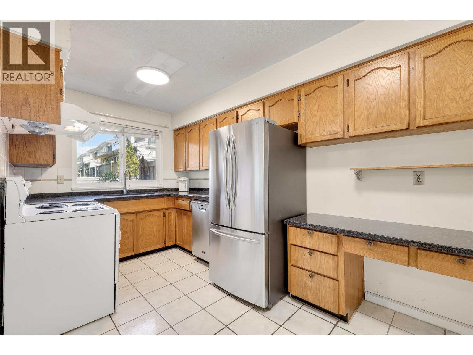 5 7240 Langton Road, Richmond, British Columbia  V7C 4B2 - Photo 10 - R3113457