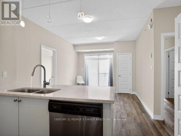 407 - 610 Farmstead Drive, Milton, Ontario  L9T 7W2 - Photo 10 - W13021696