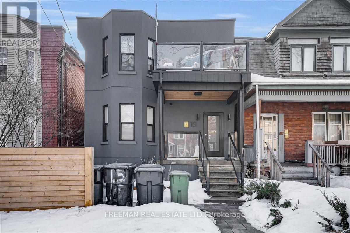 B03 - 15 THORBURN AVENUE, Toronto, Ontario