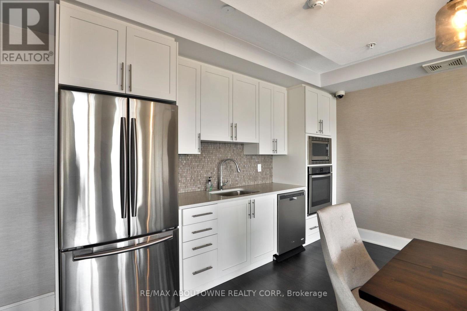 103 - 128 Garden Drive, Oakville, Ontario  L6K 0H7 - Photo 26 - W13021704