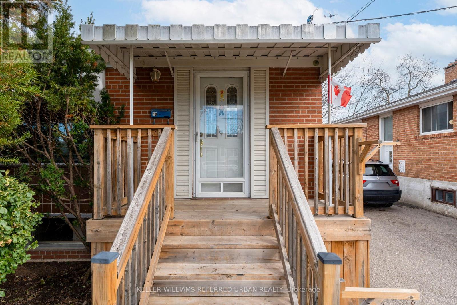 49 Navenby Crescent, Toronto, Ontario  M9L 1B3 - Photo 2 - W13021740