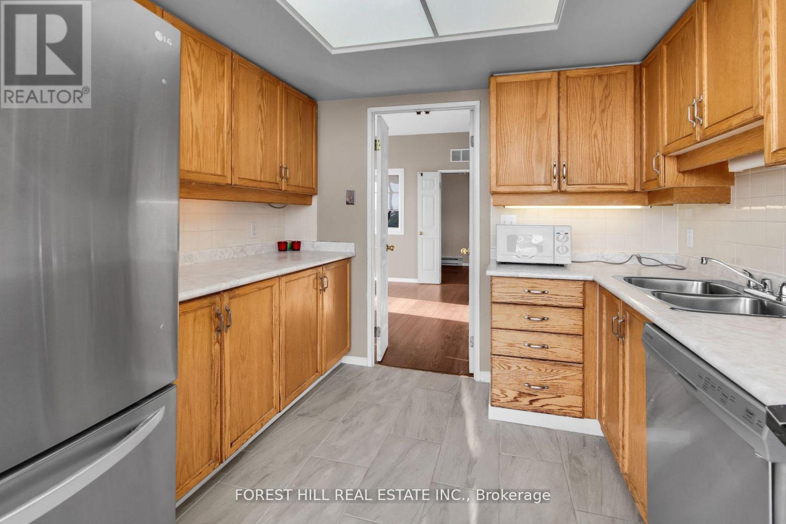 720 - 6 Humberline Drive, Toronto, Ontario  M9W 6X8 - Photo 11 - W13021742