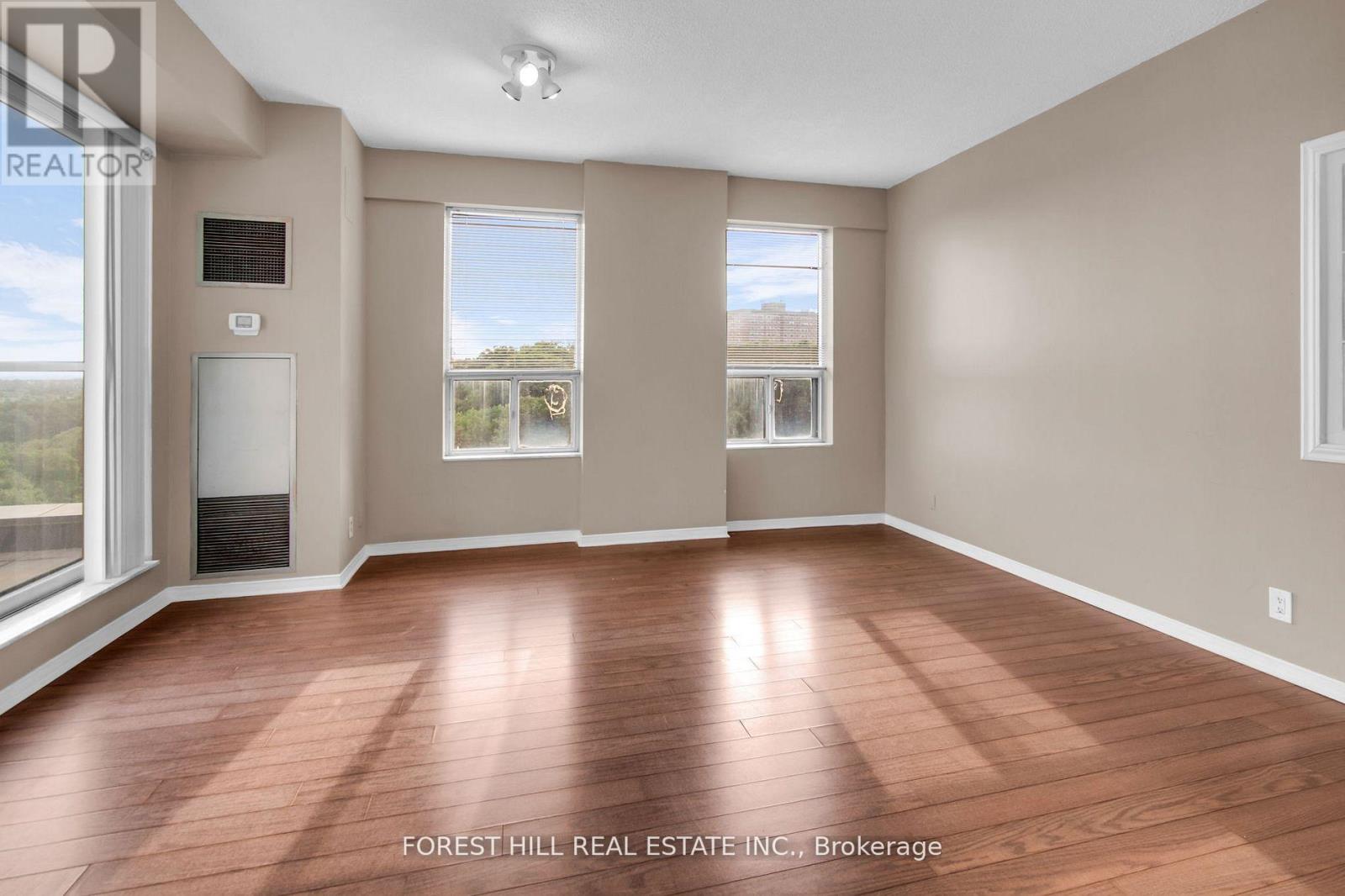 720 - 6 Humberline Drive, Toronto, Ontario  M9W 6X8 - Photo 4 - W13021742