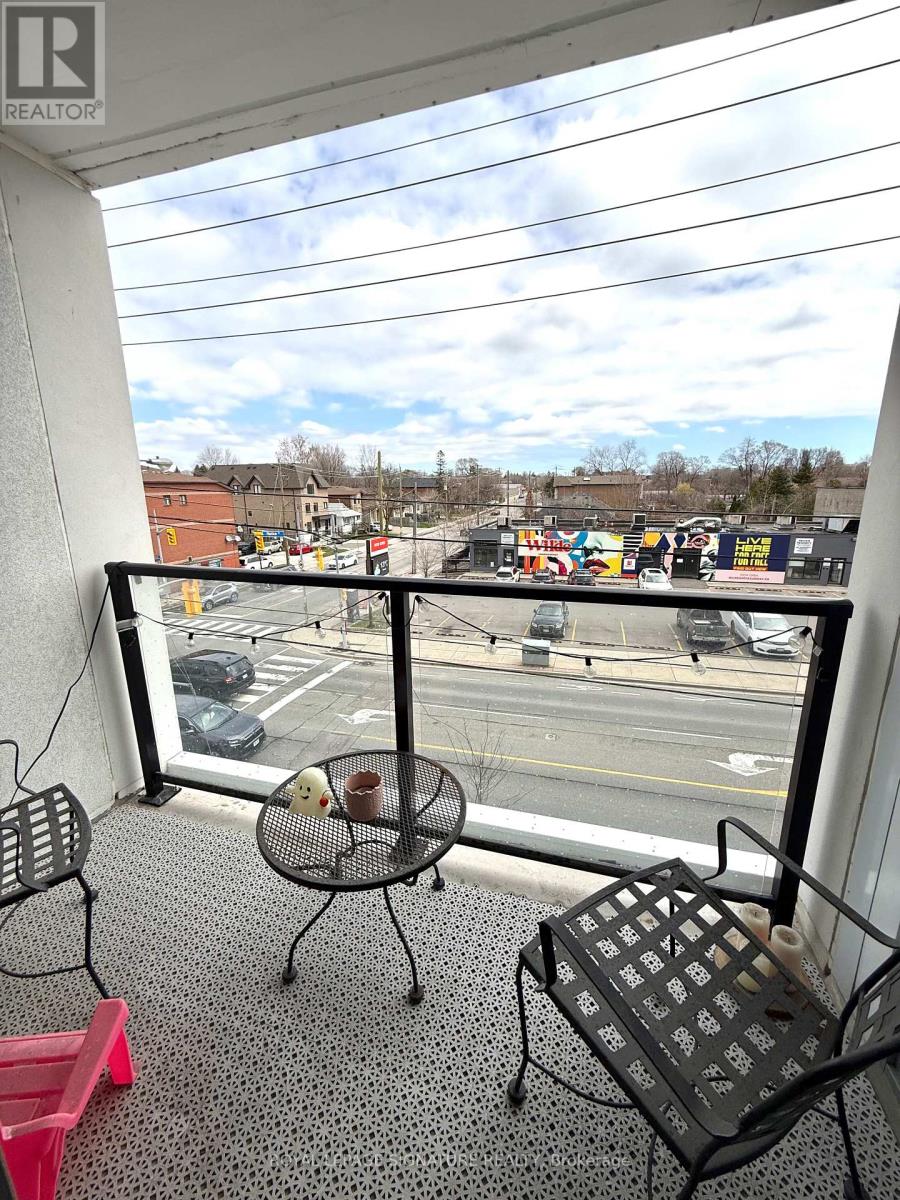 321 - 556 Marlee Avenue, Toronto, Ontario  M6B 0B1 - Photo 6 - W13021762