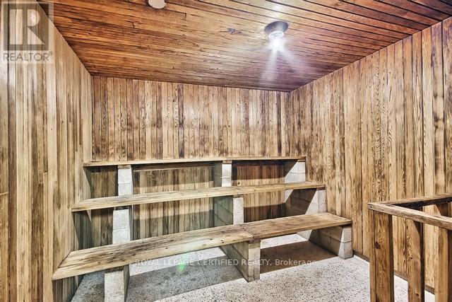 208 - 380 Dixon Road, Toronto, Ontario  M9R 1T3 - Photo 20 - W13021796