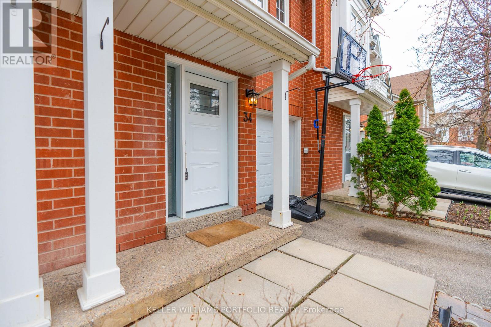 34 - 1588 South Parade Court, Mississauga, Ontario  L5M 6E7 - Photo 3 - W13021808