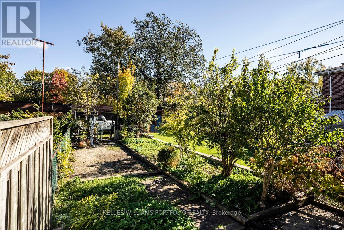 UNIT 1 - 821 GLADSTONE AVENUE, Toronto, Ontario