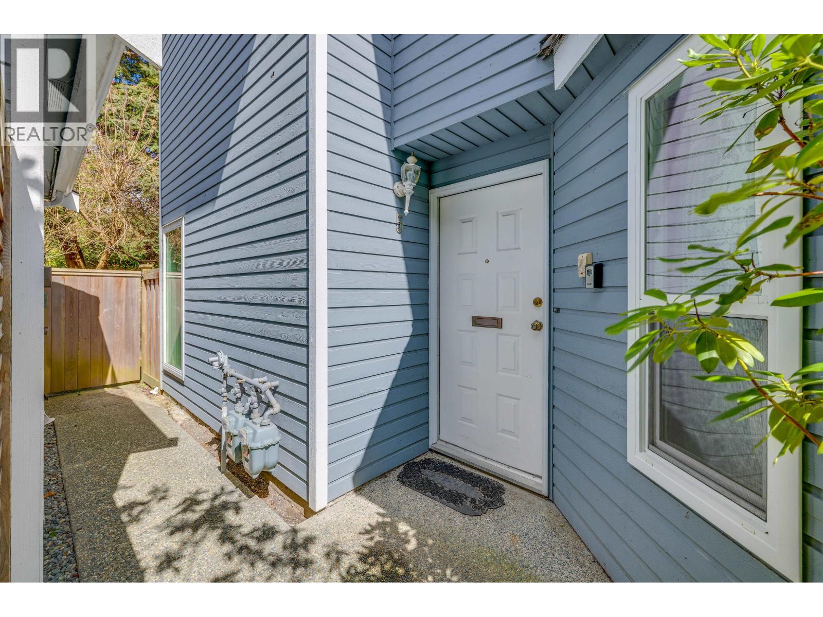 5 7240 Langton Road, Richmond, British Columbia  V7C 4B2 - Photo 2 - R3113457