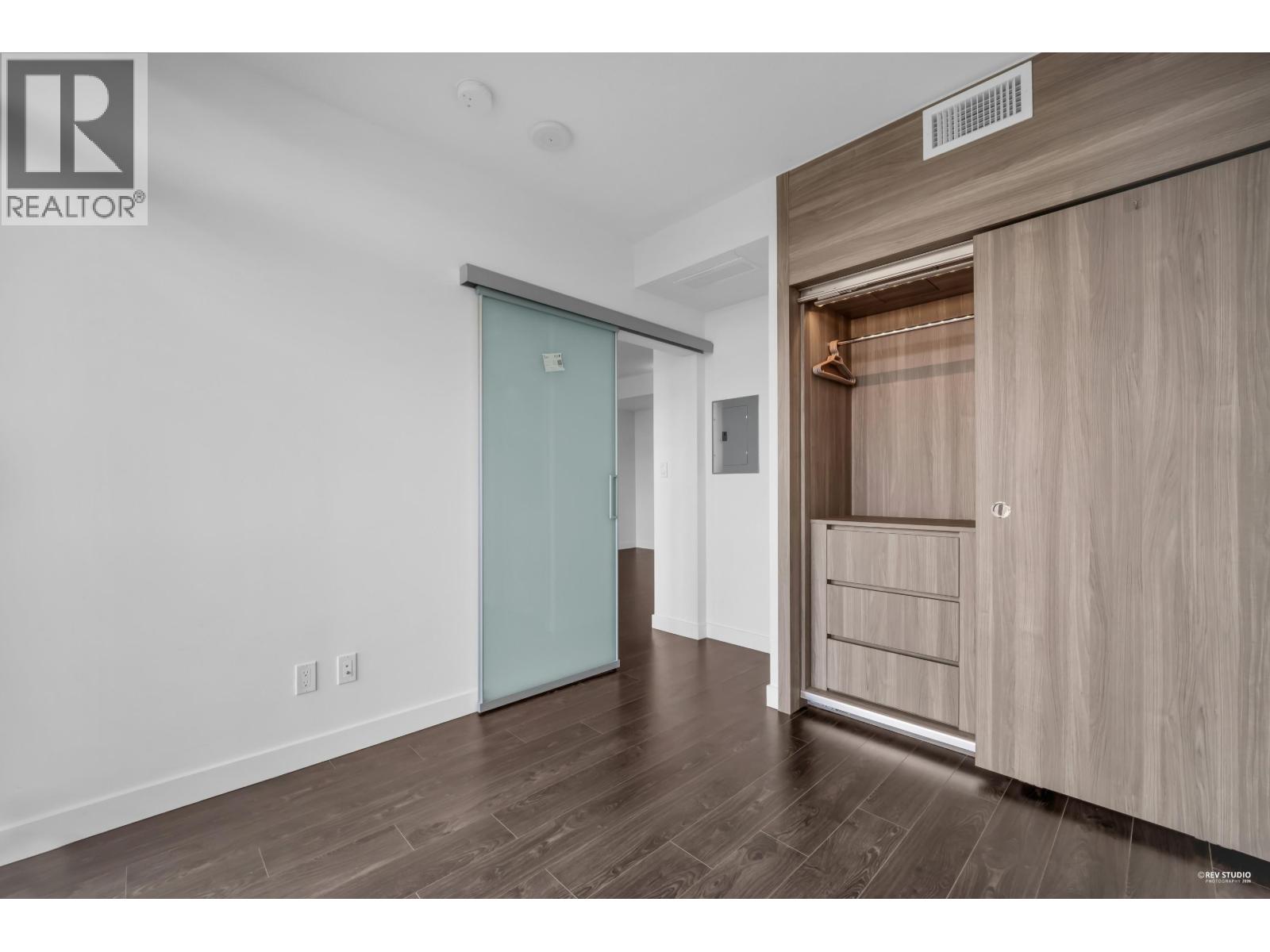 2009 4730 Lougheed Highway, Burnaby, British Columbia  V5C 0M9 - Photo 12 - R3113395