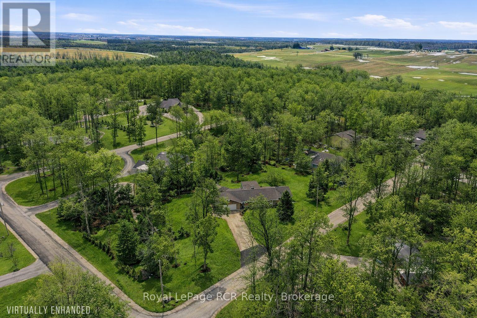 3 WOODLAND COURT, South Bruce, Ontario