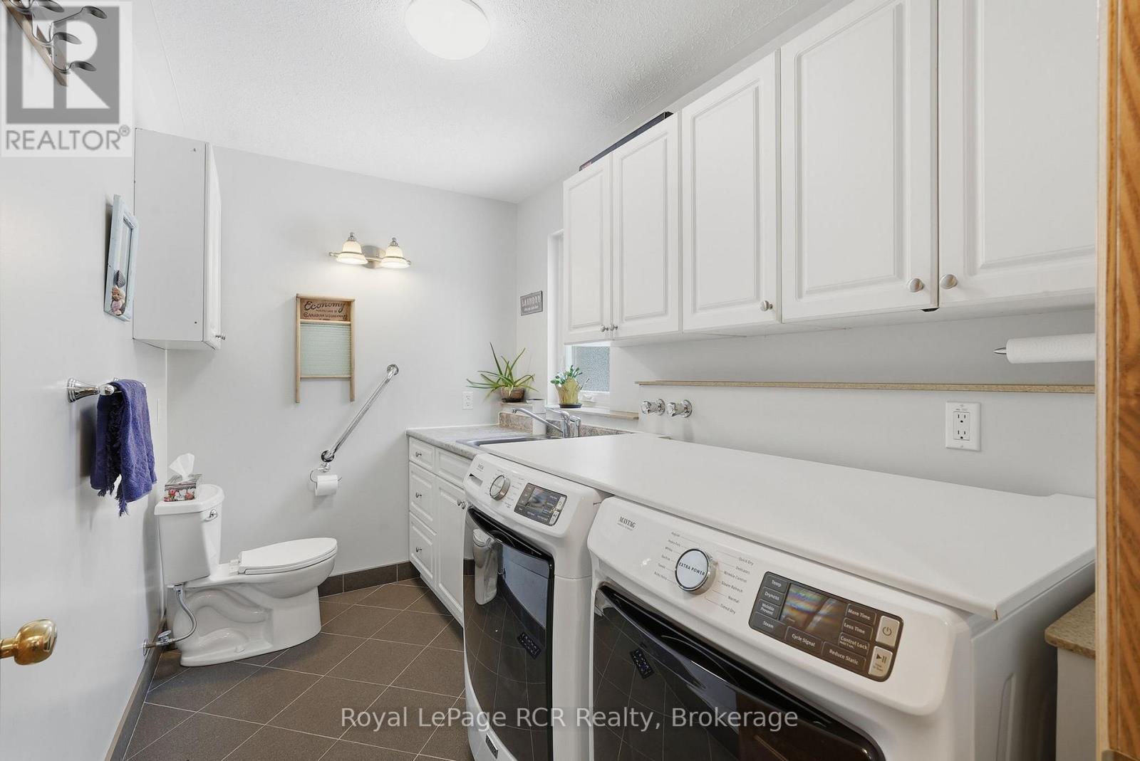 3 Woodland Court, South Bruce, Ontario  N0G 2V0 - Photo 19 - X12901816