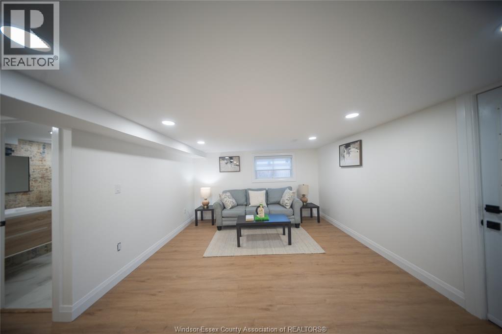 9691 Avery Lane, Windsor, Ontario  N8R 2C1 - Photo 18 - 26008672