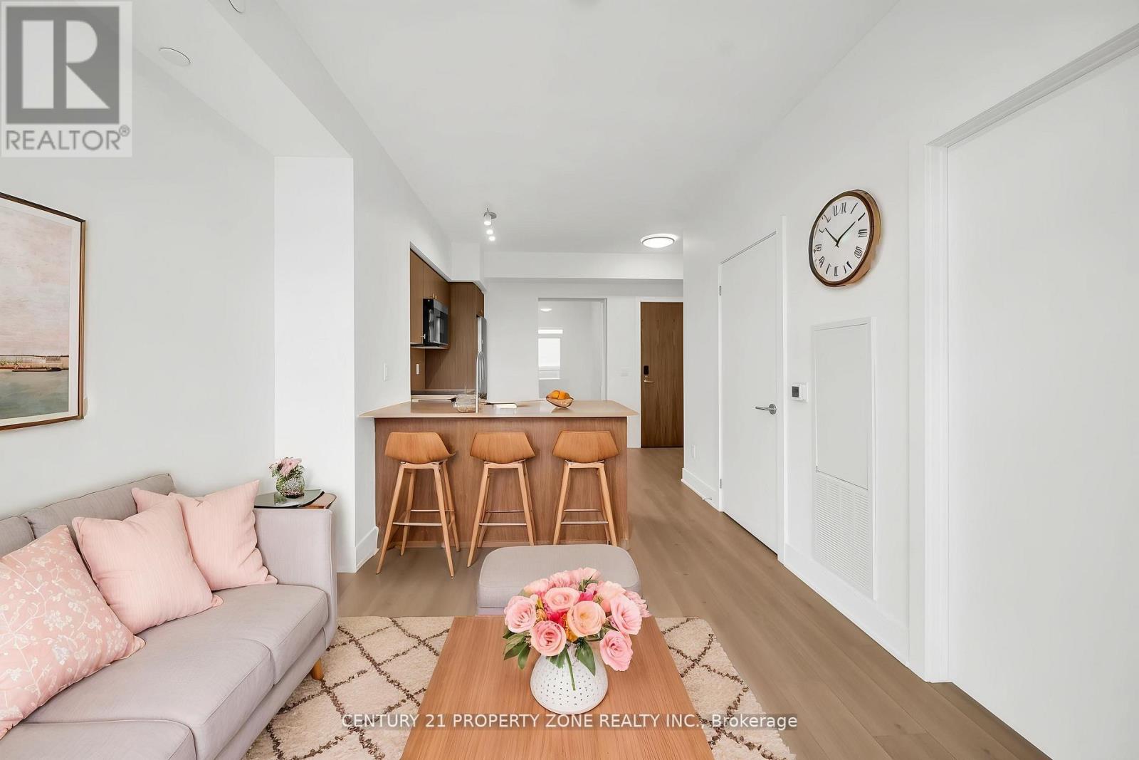 1914 - 25 Wellington Street, Kitchener, Ontario  N2G 0G5 - Photo 11 - X13021672