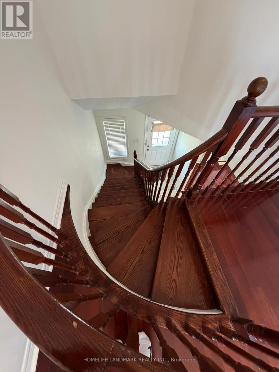 543 South Unionville Avenue, Markham, Ontario  L3R 5G8 - Photo 7 - N12897806