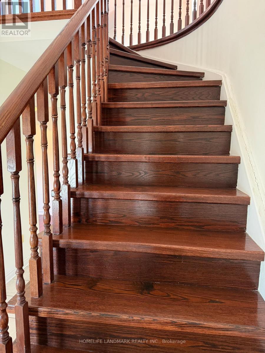 543 South Unionville Avenue, Markham, Ontario  L3R 5G8 - Photo 6 - N12897806