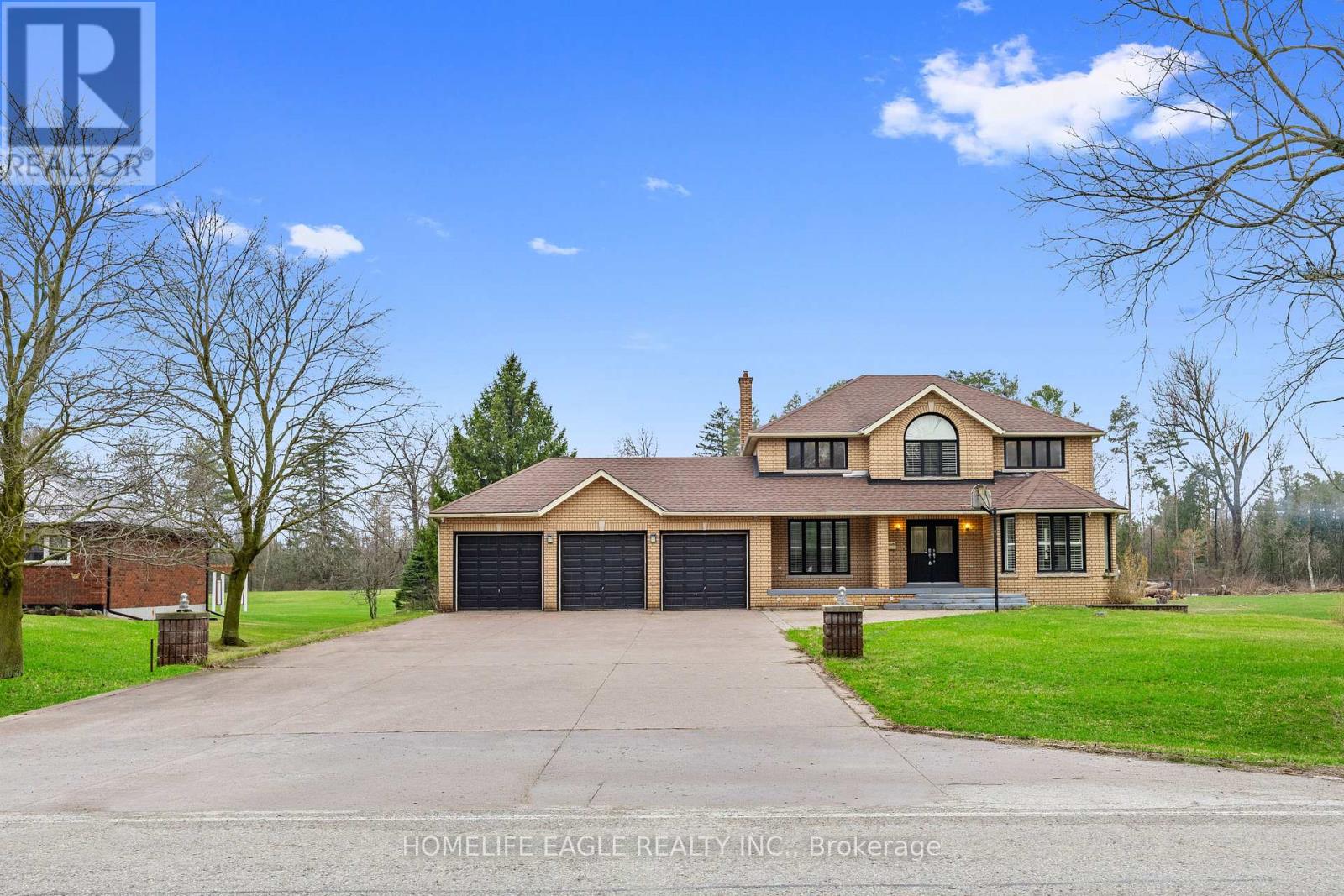 20286 YONGE STREET, East Gwillimbury, Ontario