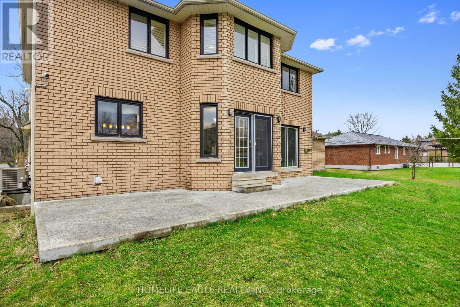 20286 Yonge Street, East Gwillimbury, Ontario  L9N 1B1 - Photo 32 - N13009504