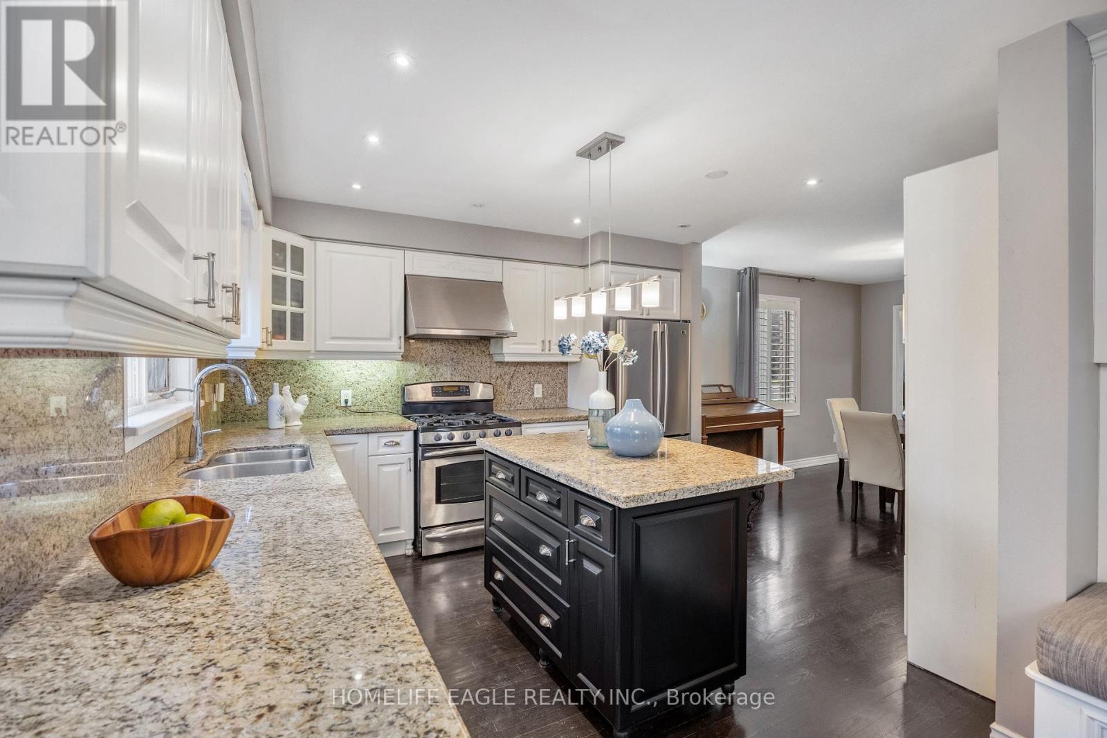 20286 Yonge Street, East Gwillimbury, Ontario  L9N 1B1 - Photo 8 - N13009504