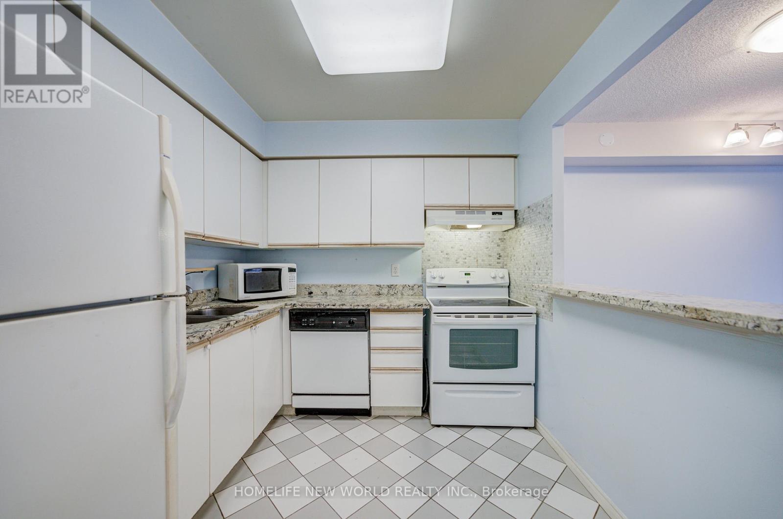 205 - 81 Townsgate Drive, Vaughan, Ontario  L4J 8E6 - Photo 30 - N13010534