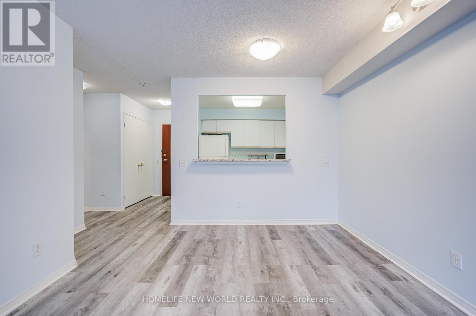 205 - 81 Townsgate Drive, Vaughan, Ontario  L4J 8E6 - Photo 25 - N13010534