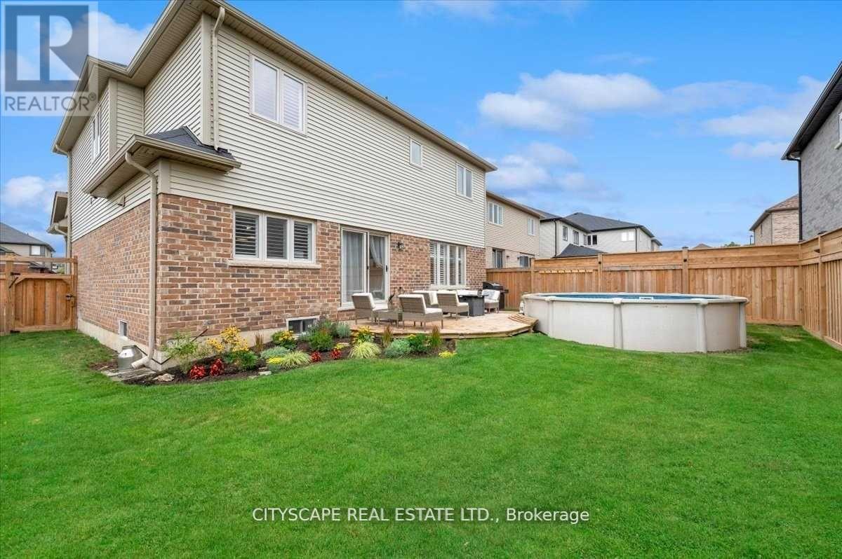 40 Blue Ribbon Way, Hamilton, Ontario  L0R 1C0 - Photo 36 - X12932580