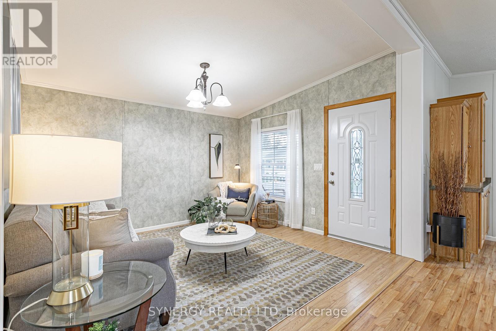 461 Richard Crescent, Strathroy-Caradoc, Ontario  N7G 0C5 - Photo 4 - X12654958