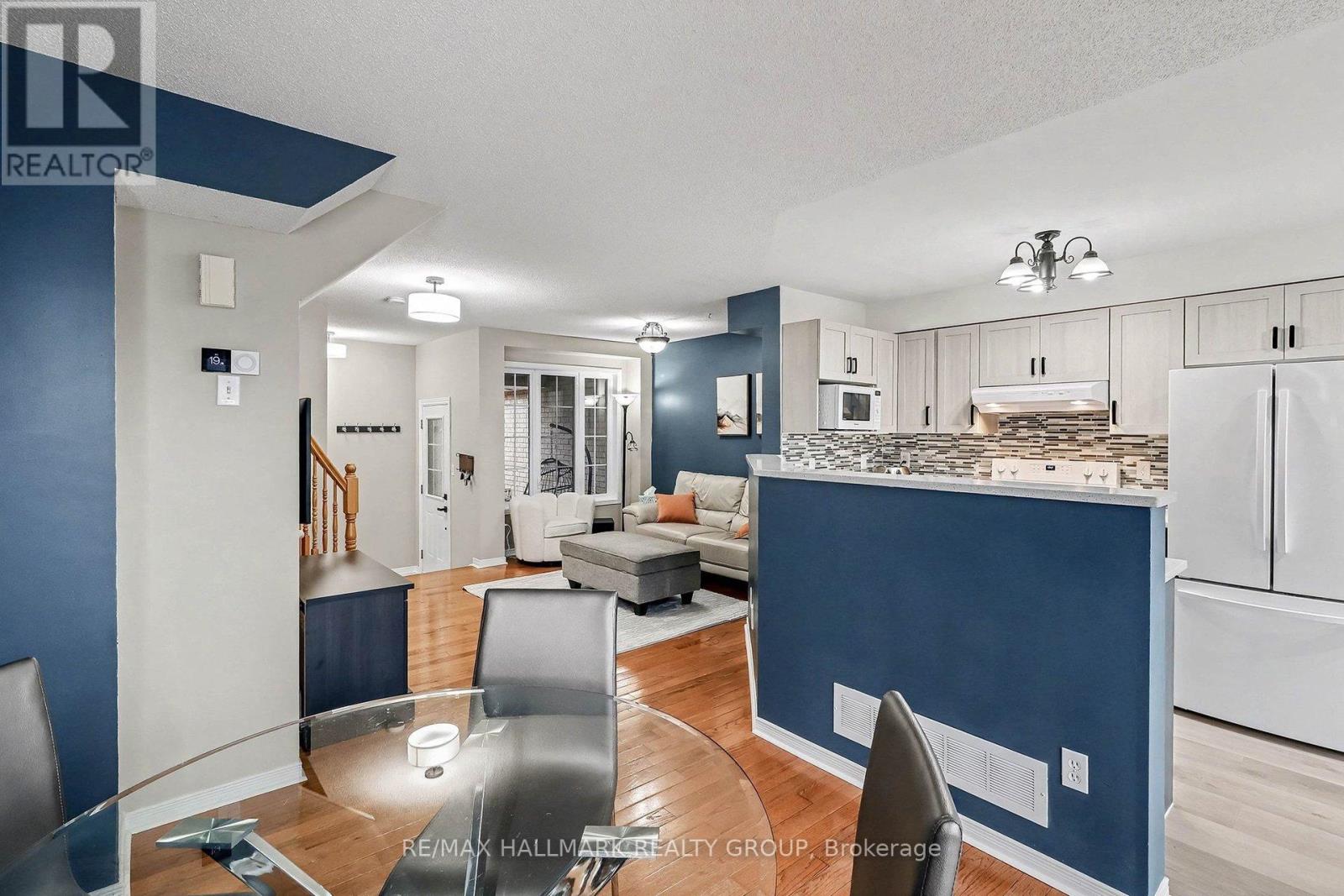 111 Ludlowe Street, Ottawa, Ontario  K4A 5C2 - Photo 8 - X13002832