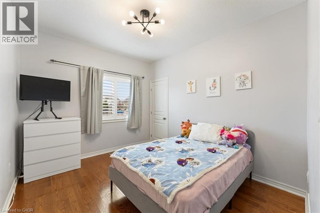 66 Magnificent Way, Hamilton, Ontario  L0R 1C0 - Photo 18 - 40822473