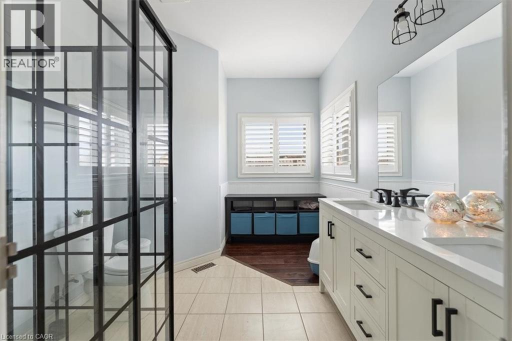 66 Magnificent Way, Hamilton, Ontario  L0R 1C0 - Photo 22 - 40822473