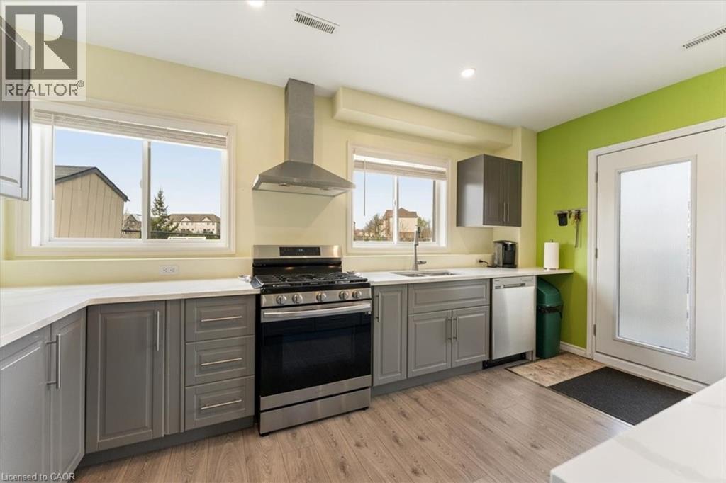 66 Magnificent Way, Hamilton, Ontario  L0R 1C0 - Photo 28 - 40822473