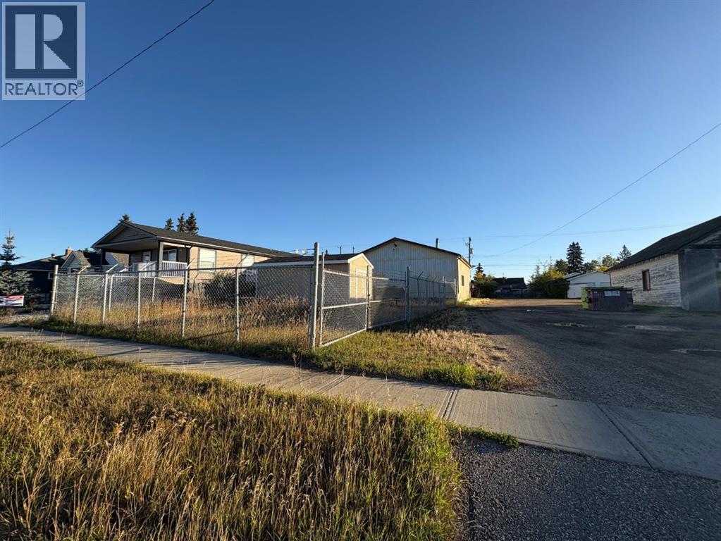 10017 100 Street, Sexsmith, Alberta  T0H 3C0 - Photo 9 - A2261245