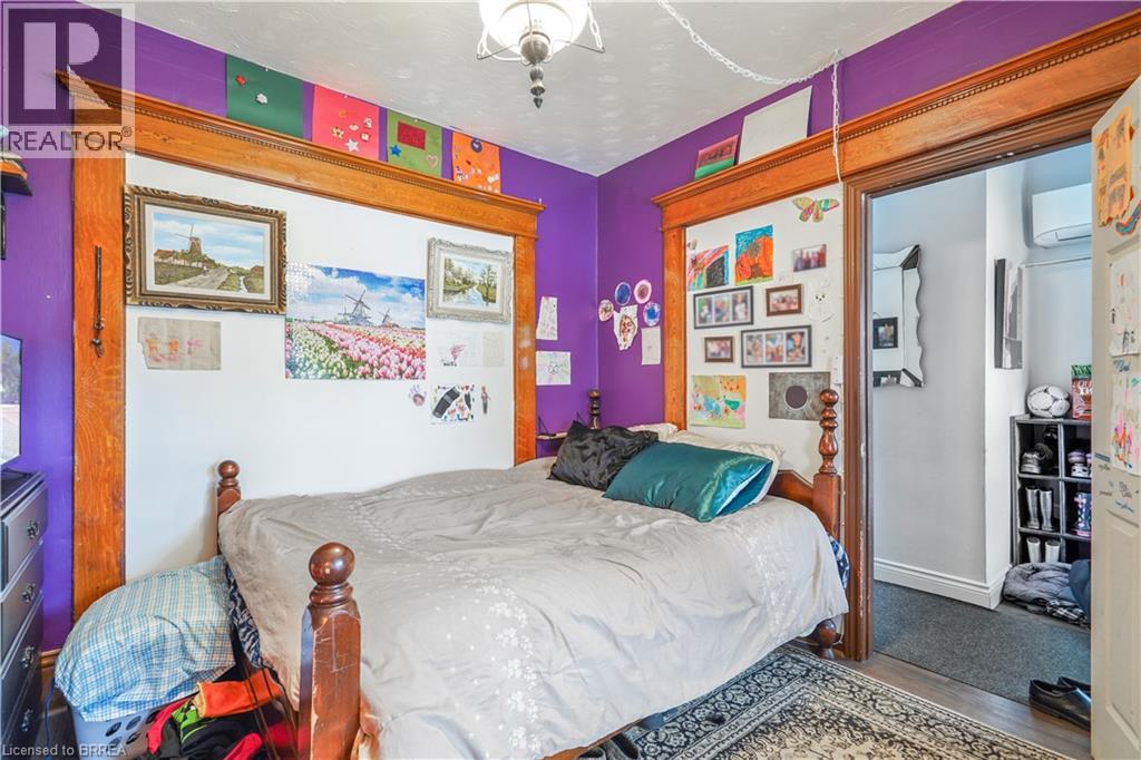 10 Henrietta Street, Brantford, Ontario  N3T 3Y9 - Photo 20 - 40820247