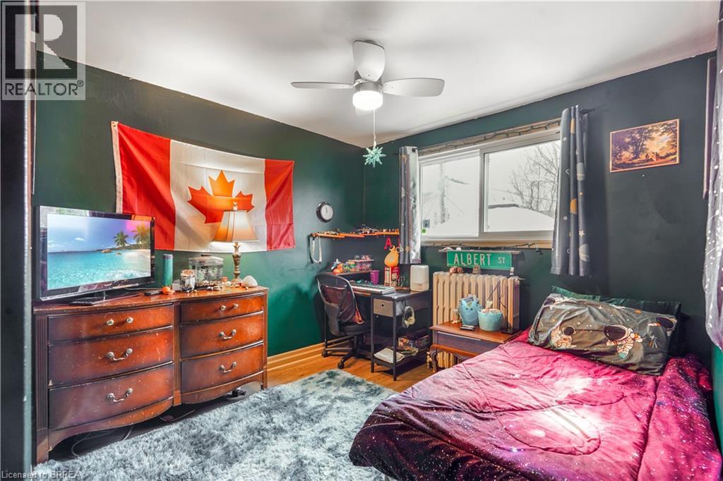 10 Henrietta Street, Brantford, Ontario  N3T 3Y9 - Photo 27 - 40820247