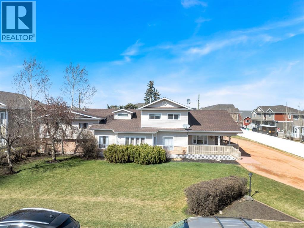 4718 College Avenue, Lacombe, Alberta  T4L 1Z1 - Photo 48 - A2213994