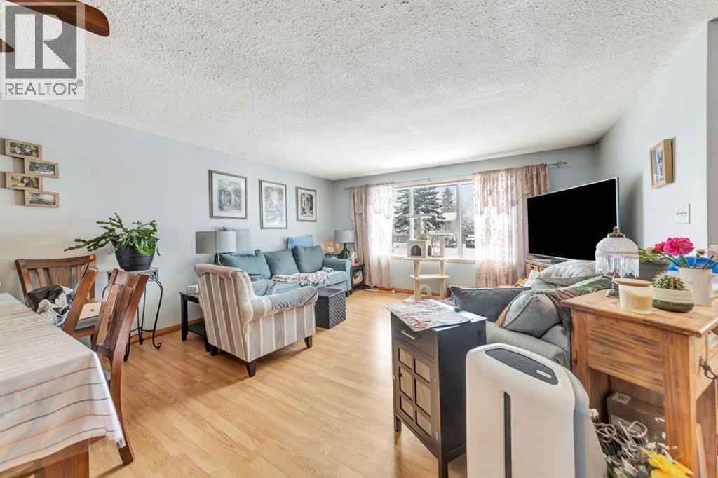 3803 57 Avenue, Lloydminster, Alberta  T9V 1Z5 - Photo 4 - A2302525